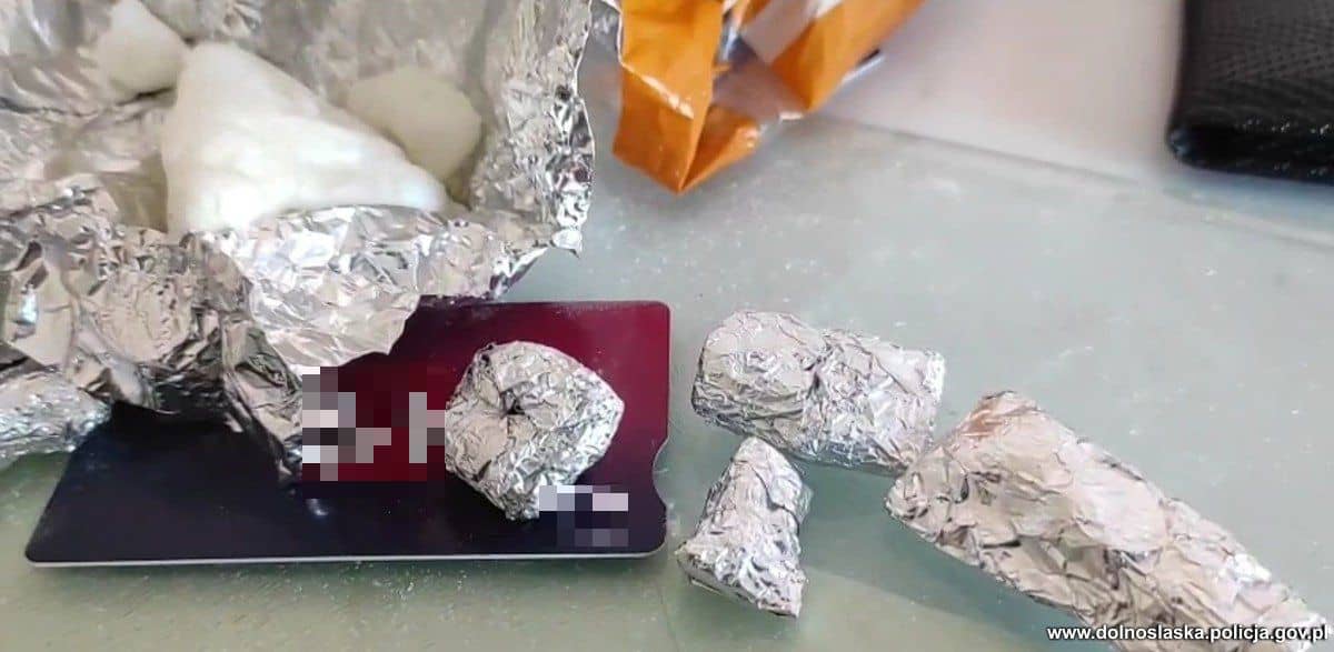 Świebodzice: Narkotyki w lodówce