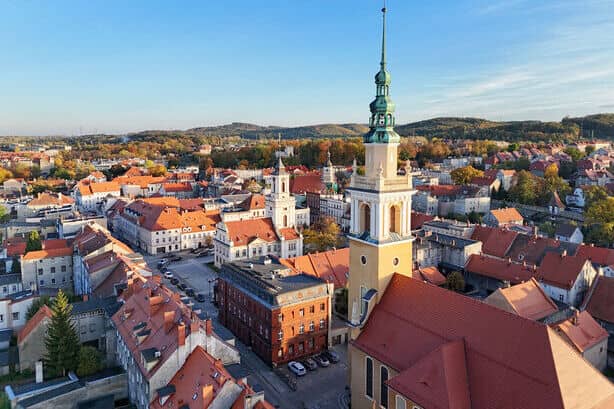 Świebodzice: Waloryzacja stawek