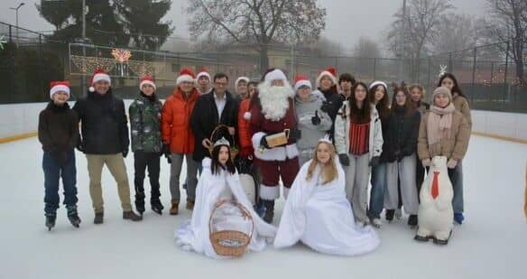 Strzegom: Strzegomskie lodowisko już otwarte