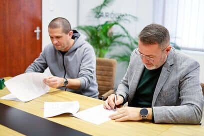 Żarów: Kupią koparko–ładowarkę