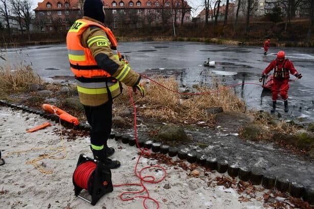 Świebodzice: Ćwiczenia na Stawie Warszawianka