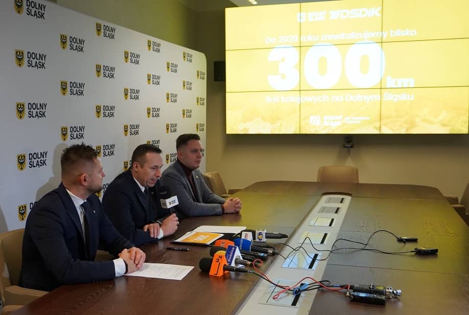 REGION: Kolejne trasy powrócą do rozkładu