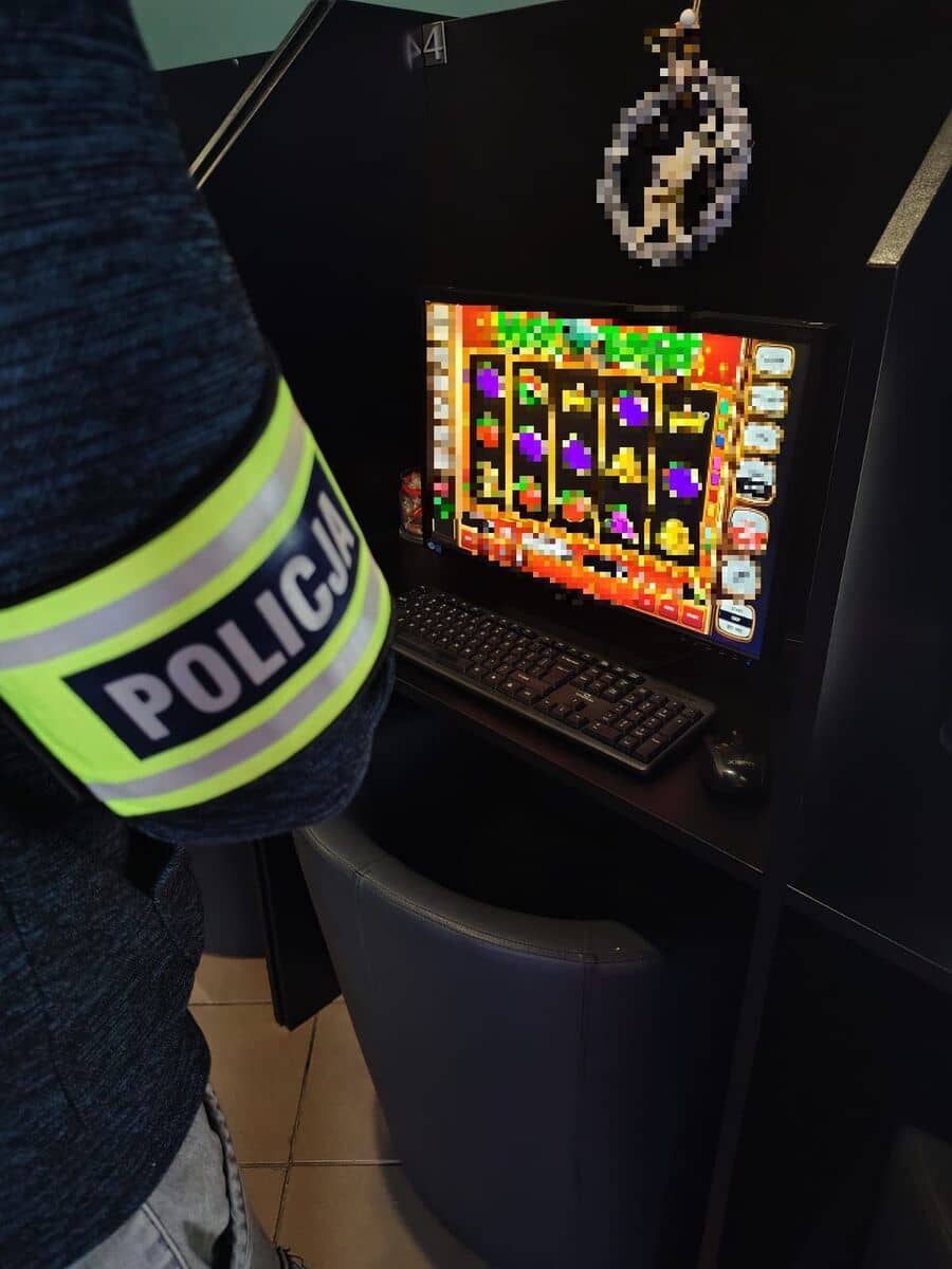 Świdnica: Nielegalne maszyny