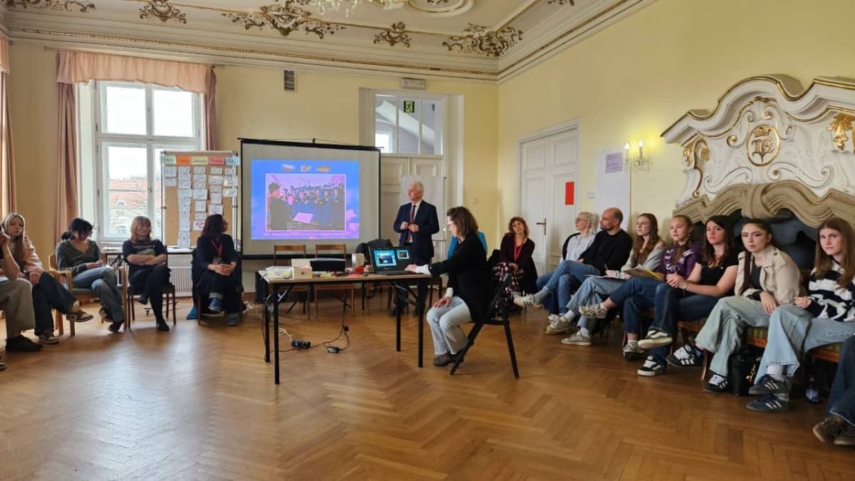 Krzyżowa: Wspólna przeszłość, wspólna przyszłość