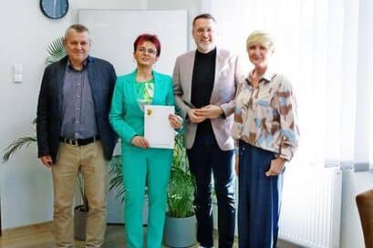 Żarów: Dotacja dla PTTK