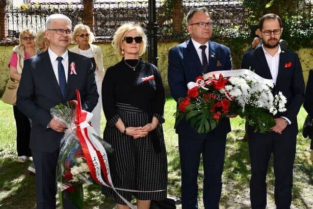 Świebodzice: W hołdzie Ojczyźnie
